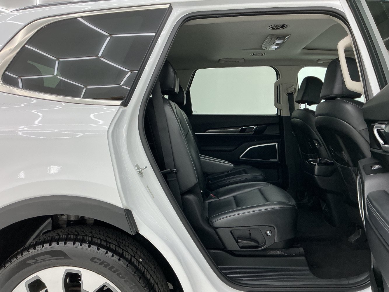 Used 2020 Kia Telluride S AWD/4WD image 21