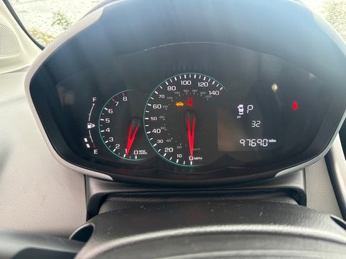 Used 2017 Chevrolet Sonic LT image 14