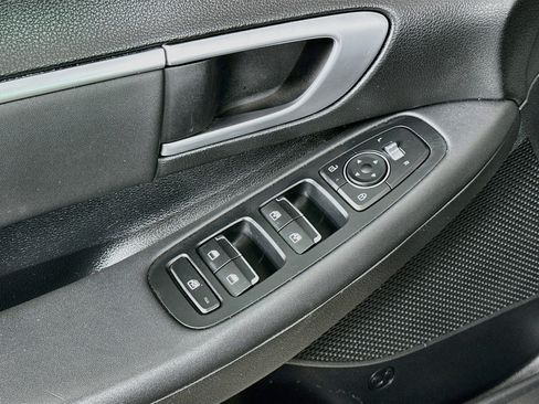 Used 2025 Hyundai Sonata SEL AWD/4WD image 15