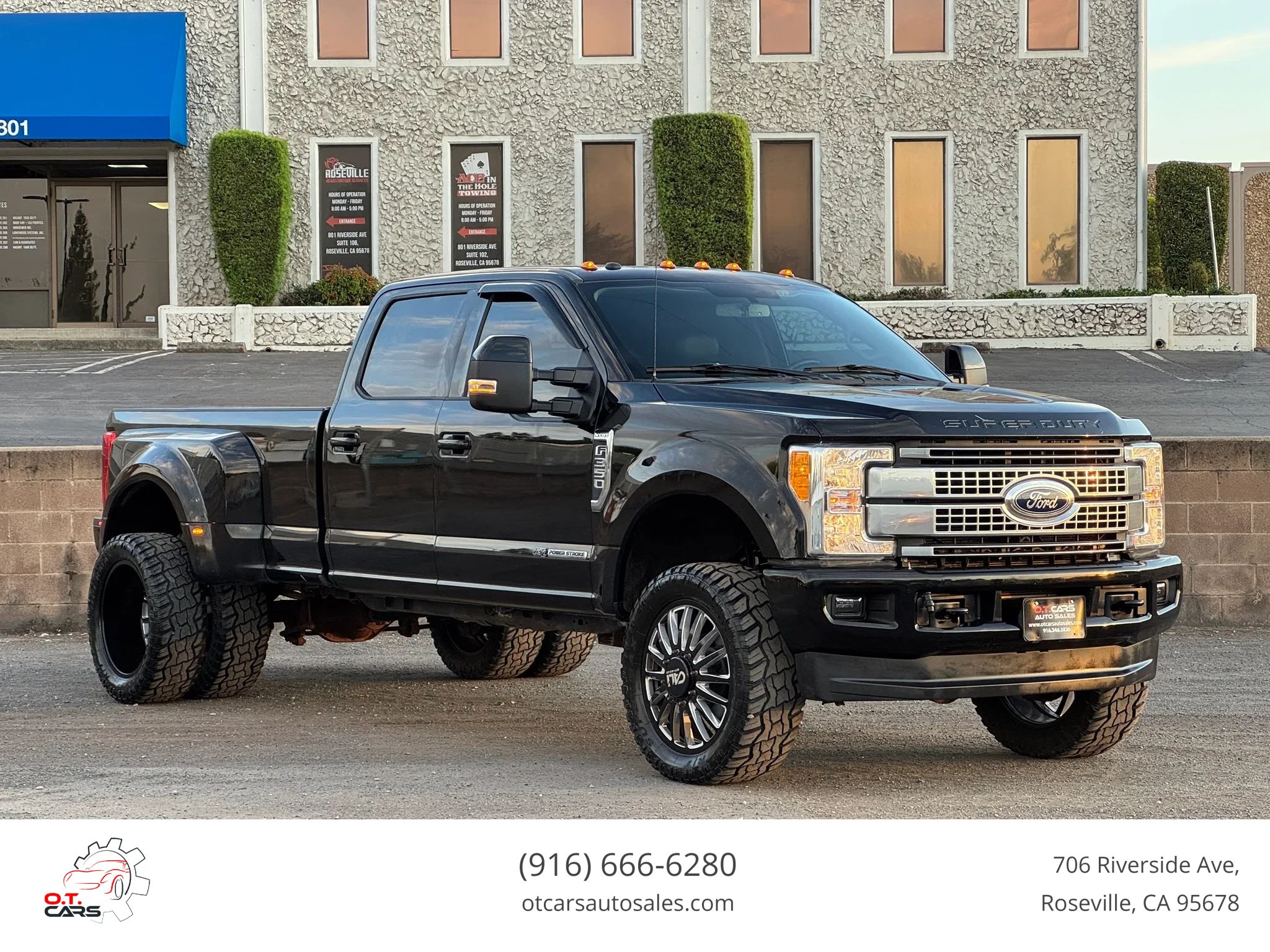 Used 2017 Ford F350 Lariat AWD/4WD image 1