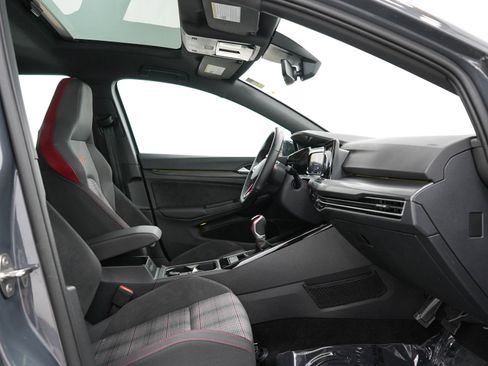 Used 2024 Volkswagen GTI SE FWD image 12