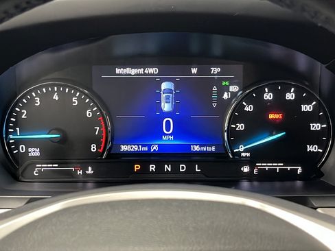 Used 2023 Ford Explorer XLT w/ Equipment Group 202A AWD/4WD image 15