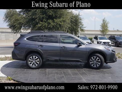 Used 2025 Subaru Outback Premium image 6