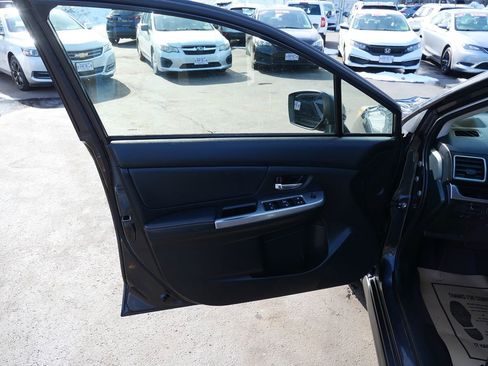 Used 2016 Subaru Crosstrek 2.0i Limited image 14