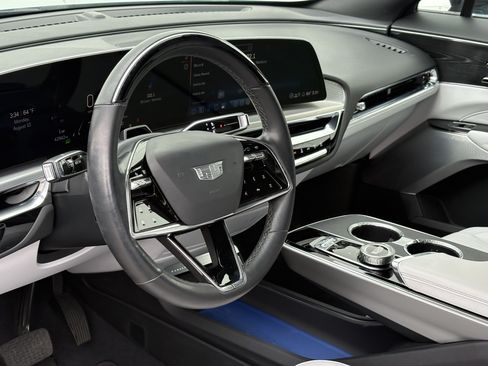 Certified 2024 Cadillac Lyriq Sport AWD/4WD image 16