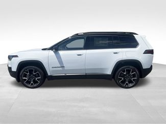 New 2026 Jeep Cherokee Overland w/ Trailer Tow Group AWD/4WD video 2