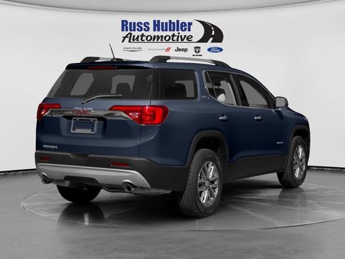 Used 2017 GMC Acadia SLT AWD/4WD image 2