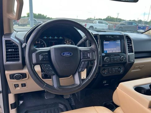 Used 2018 Ford F150 XLT w/ Equipment Group 302A Luxury AWD/4WD image 10