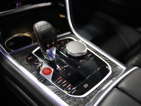 Used 2020 BMW M8 Competition AWD/4WD image 33