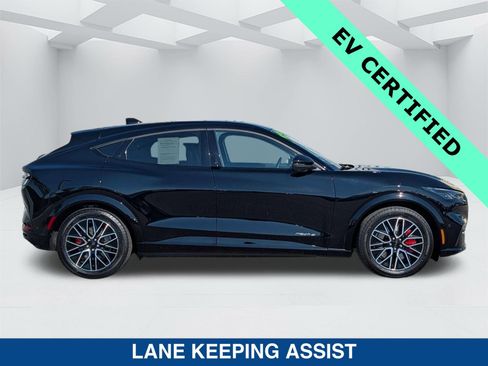 Used 2024 Ford Mustang Mach-E Premium image 3