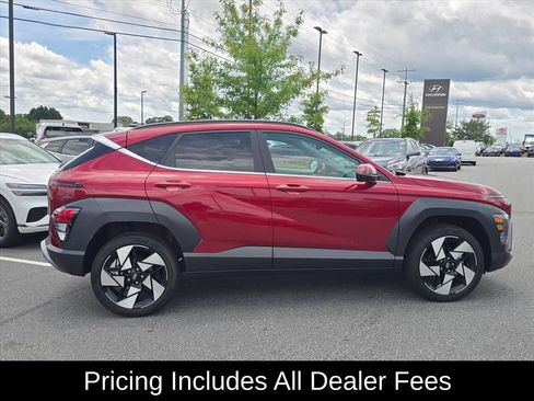 Used 2024 Hyundai Kona Limited AWD/4WD image 2