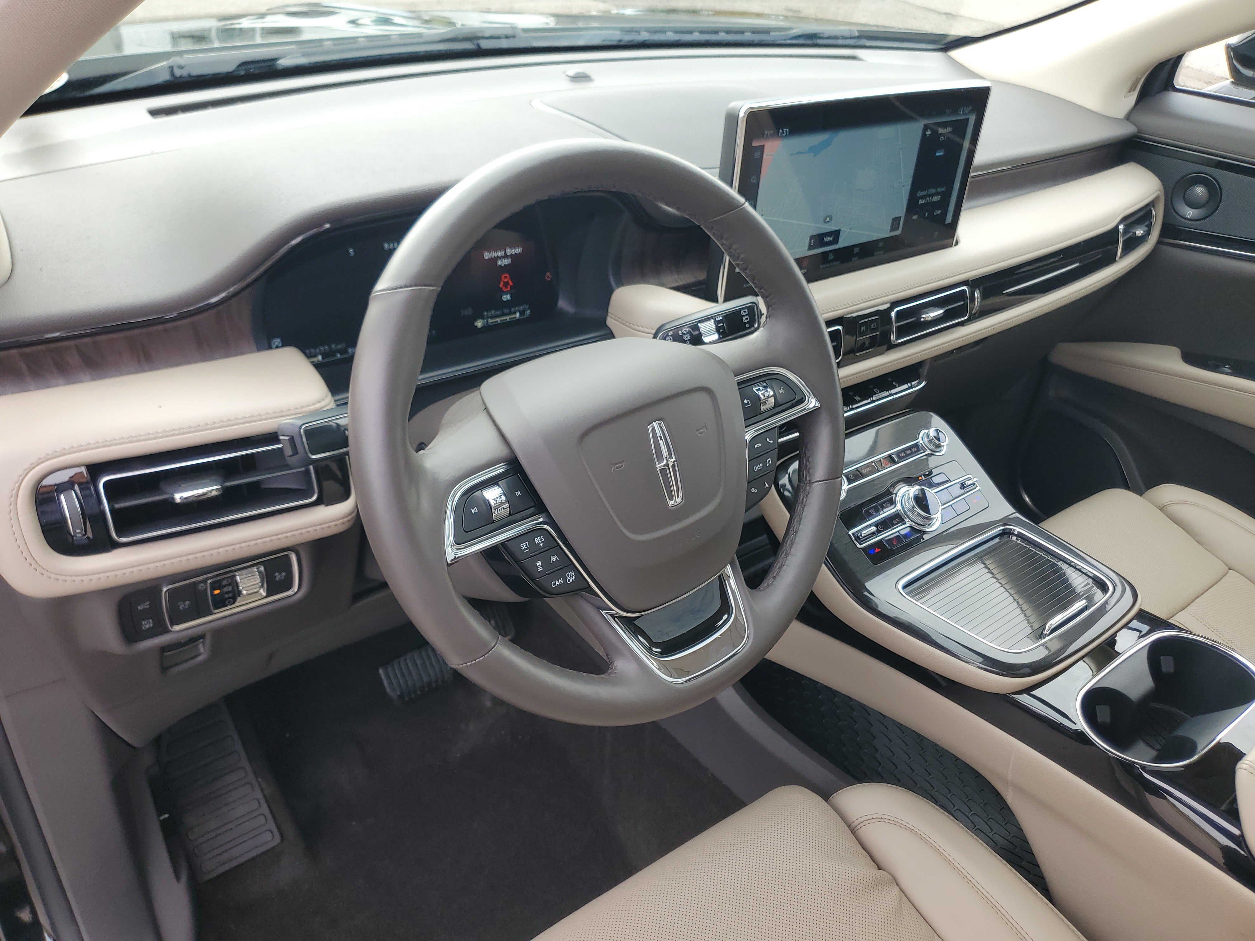 Used 2023 Lincoln Nautilus Reserve w/ Equipment Group 201A AWD/4WD image 13