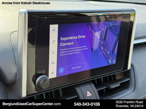 Used 2024 Toyota RAV4 XLE image 21