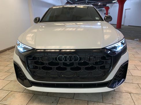 Used 2024 Audi SQ8 Premium Plus w/ S Sport Package AWD/4WD image 4