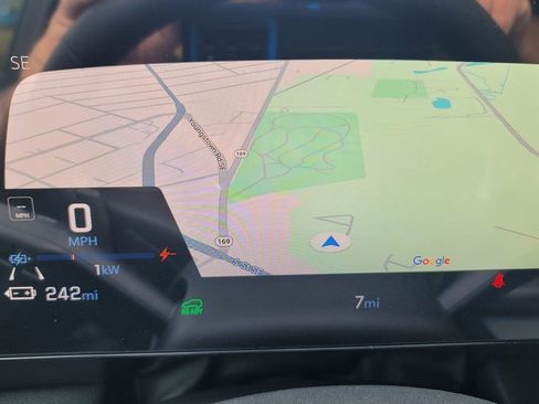 New 2025 Chevrolet Blazer EV LT image 19