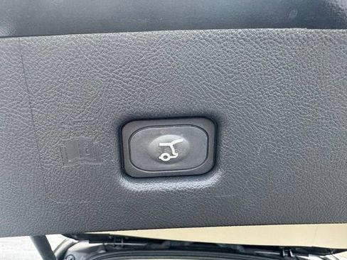 Used 2022 Lincoln Nautilus Reserve AWD/4WD image 15