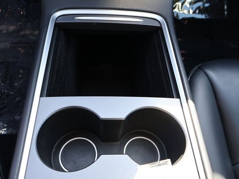 Used 2021 Tesla Model 3 Performance image 52