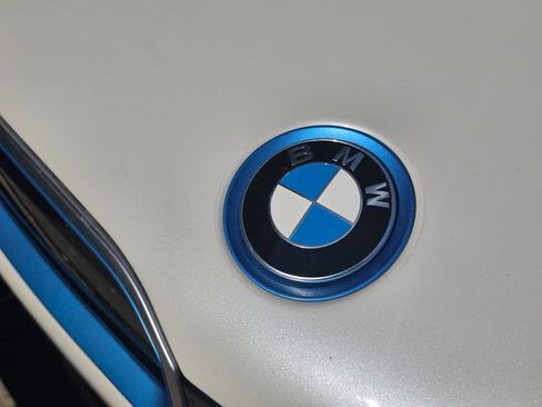 Used 2015 BMW i8 AWD/4WD image 3