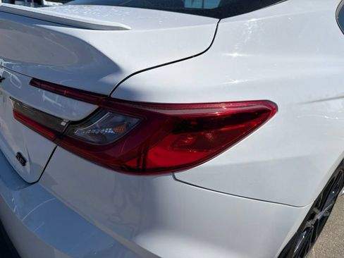Used 2025 Toyota Camry SE FWD image 5