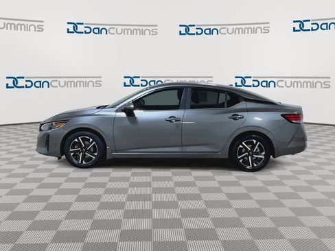 Used 2024 Nissan Sentra SV w/ All-Weather Package FWD image 5