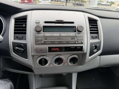 Used 2011 Toyota Tacoma 4x4 Access Cab w/ SR5 Pkg #2 image 14
