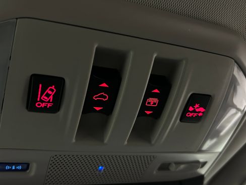 Used 2020 Subaru Ascent Limited w/ Technology Package AWD/4WD image 27