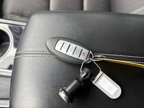 Used 2023 Nissan Altima 2.5 SV image 11