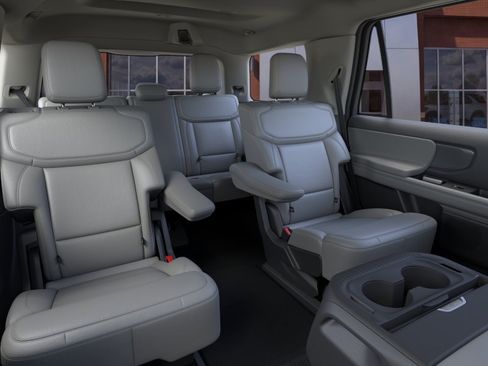 New 2026 Ford Expedition Active AWD/4WD image 11