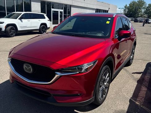 Used 2021 MAZDA CX-5 Signature AWD/4WD image 2