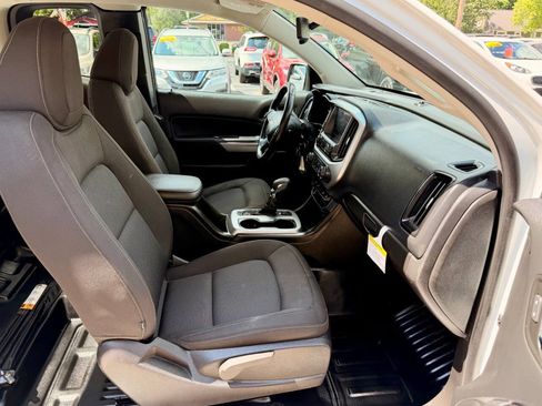 Used 2022 Chevrolet Colorado LT w/ Fleet Safety Package RWD image 23