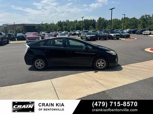 Used 2010 Toyota Prius Four FWD image 16