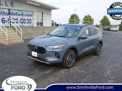 New 2025 Ford Escape SE w/ PHEV Premium Package