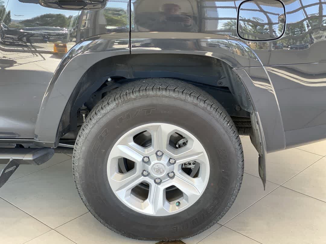 Certified 2024 Toyota 4Runner SR5 AWD/4WD image 13