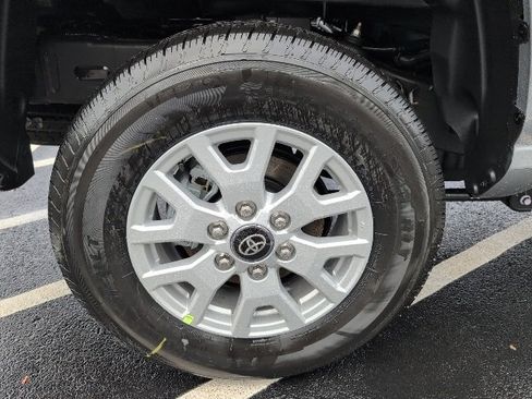 New 2025 Toyota Tacoma SR5 image 6