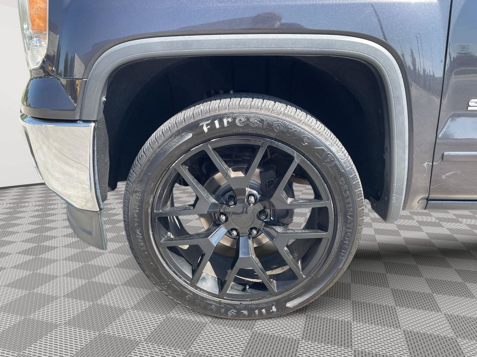Used 2015 GMC Sierra 1500 SLE w/ SLE Value Package AWD/4WD image 6