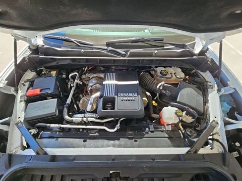 Used 2023 GMC Sierra 1500 Elevation image 17