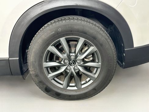 Used 2020 MAZDA CX-9 Touring w/ Touring Premium Package FWD image 11