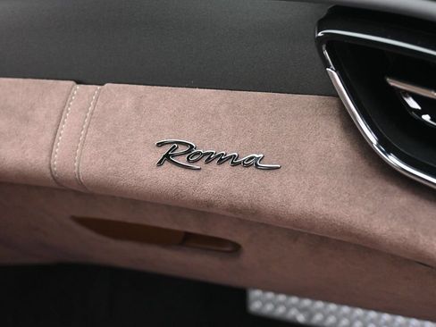 Used 2024 Ferrari Roma RWD image 27