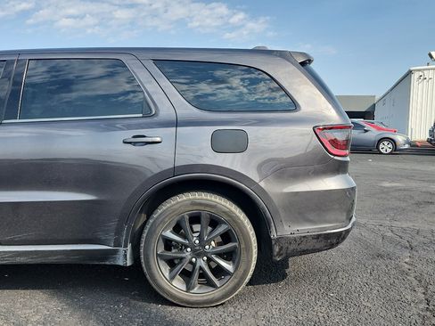 Used 2018 Dodge Durango R/T w/ Technology Group AWD/4WD image 9