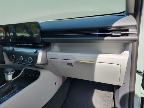 Certified 2026 Hyundai Kona SE FWD image 18