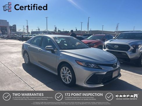 Used 2024 Toyota Camry LE image 1