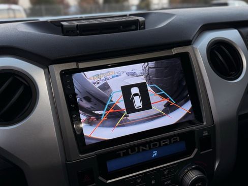 Used 2018 Toyota Tundra Platinum image 45