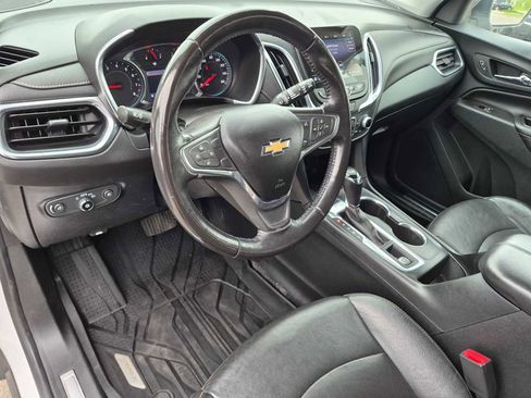 Used 2019 Chevrolet Equinox Premier AWD/4WD image 2