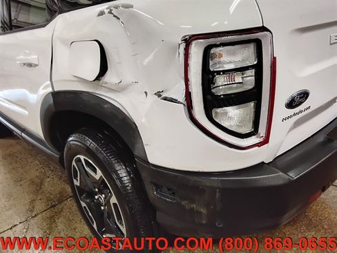 Used 2024 Ford Bronco Sport Outer Banks w/ Tech Package AWD/4WD image 19