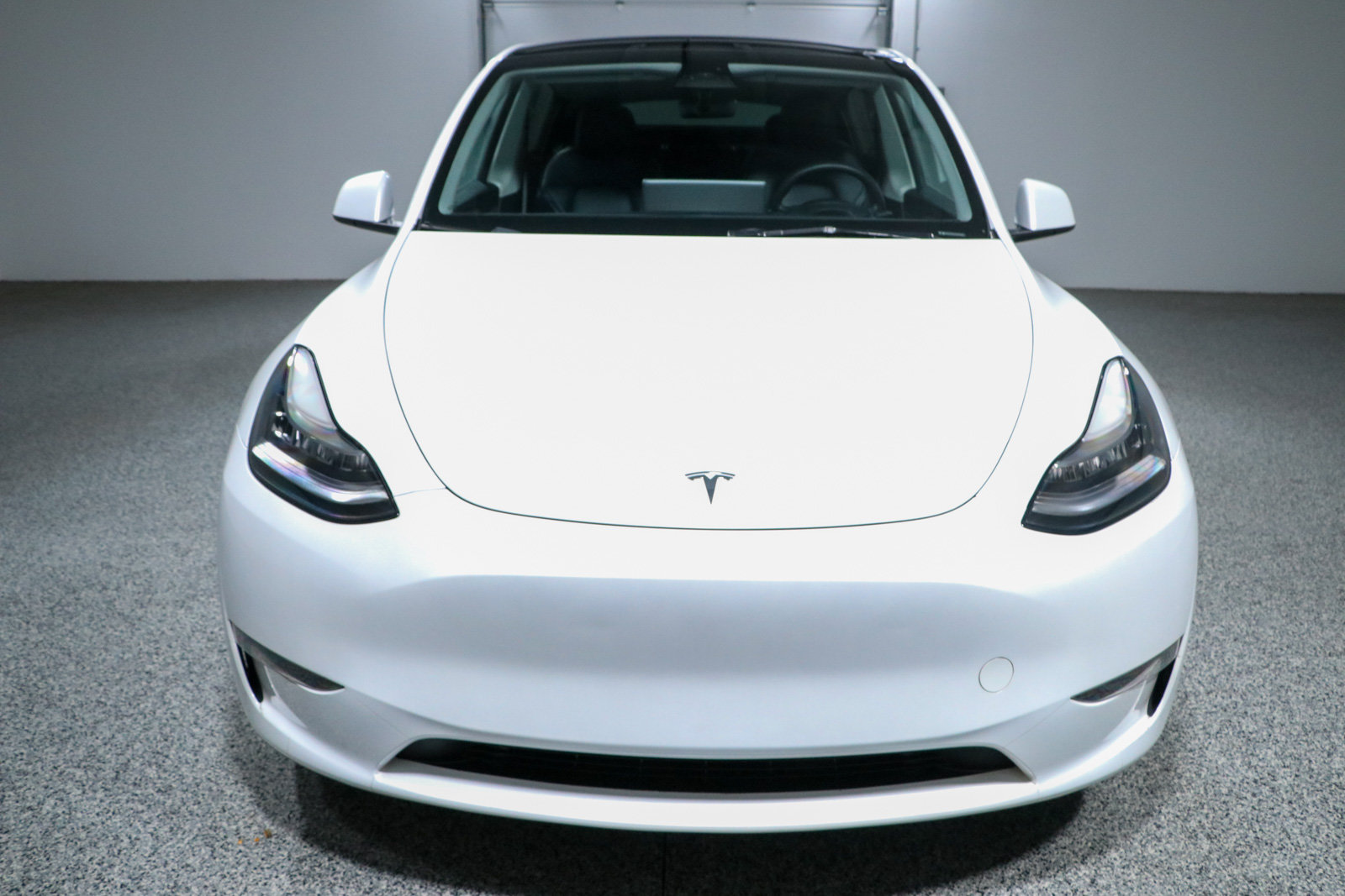 Used 2023 Tesla Model Y AWD image 4