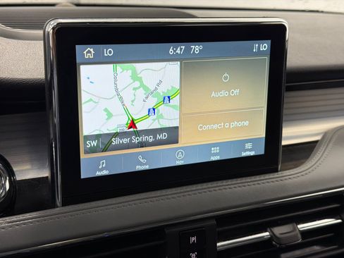 Used 2022 Lincoln Corsair AWD w/ Premium Package image 26