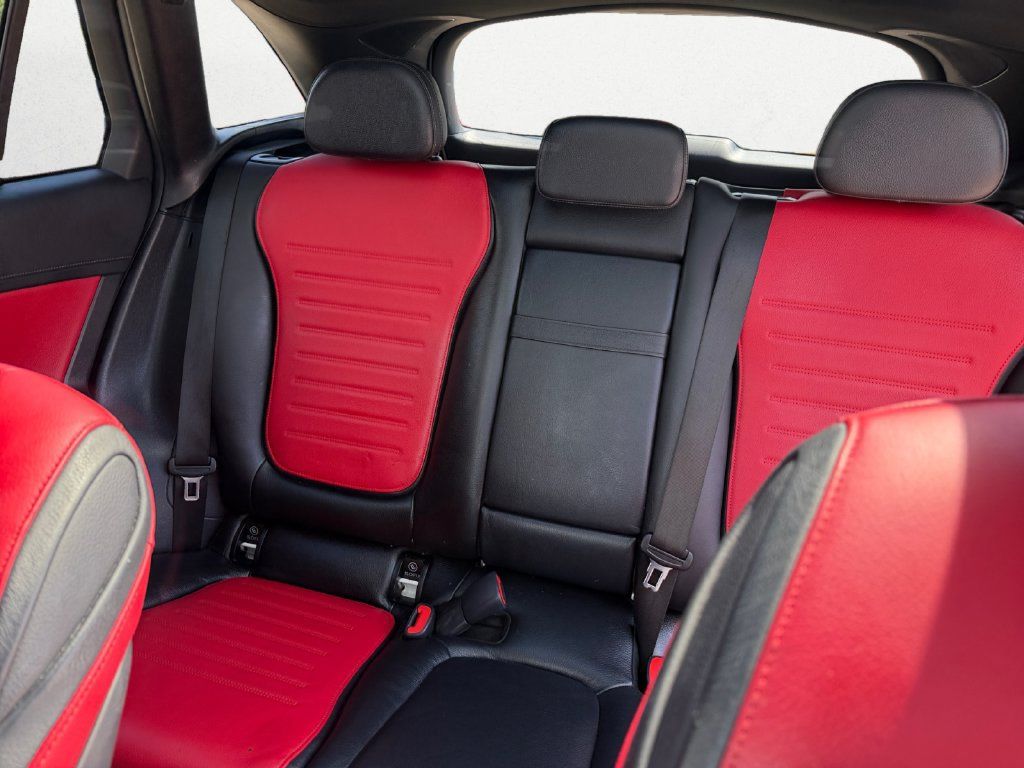 Certified 2023 Mercedes-Benz GLC 300 image 18