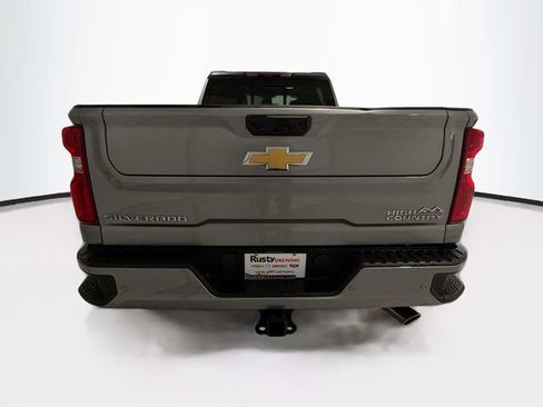 Used 2024 Chevrolet Silverado 3500 High Country w/ High Country Premium Package AWD/4WD image 6