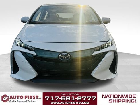Used 2020 Toyota Prius Prime XLE image 8