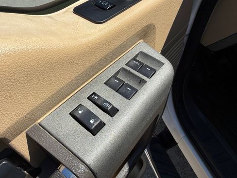 Used 2011 Ford F350 Lariat w/ Lariat Ultimate Pkg image 24